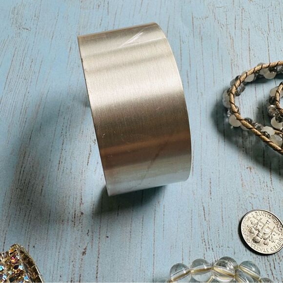 Various Style Bracelet Lot 5 Bracelets Stretch Cuff Wrap Styles - Picture 2 of 6